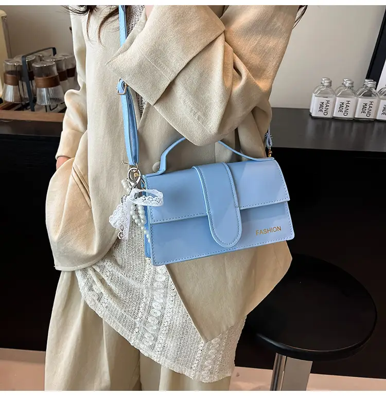 Pink Shoulder Crossbody Bag with Pearl Tassel — feature 12