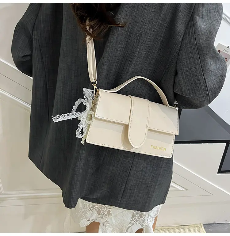 Pink Shoulder Crossbody Bag with Pearl Tassel — feature 15