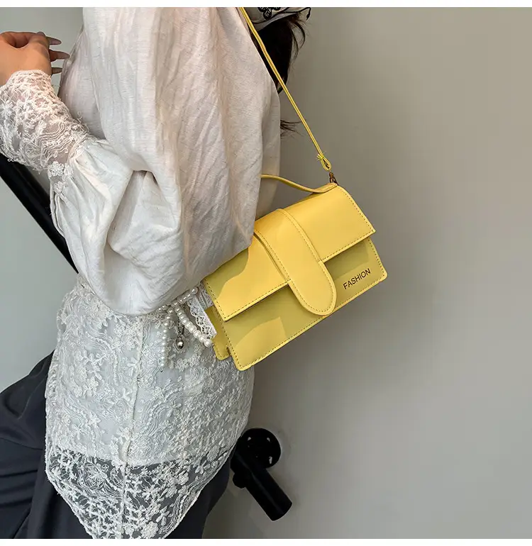 Pink Shoulder Crossbody Bag with Pearl Tassel — feature 17