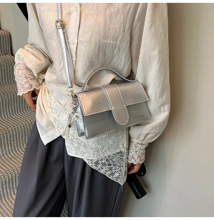 Pink Shoulder Crossbody Bag with Pearl Tassel — feature 8