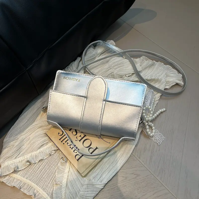 Pink Shoulder Crossbody Bag with Pearl Tassel