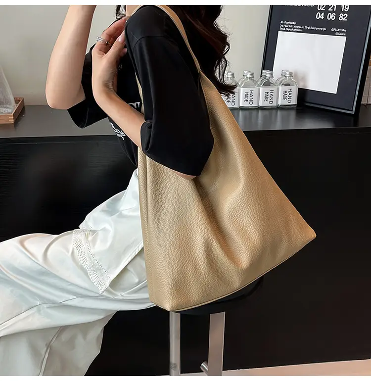 2025 Women's Beige Textured Shoulder Bag with Matching Tote — feature 31