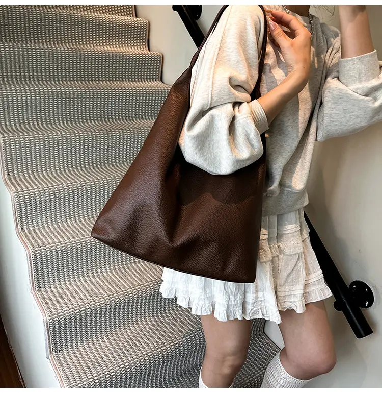 2025 Women's Beige Textured Shoulder Bag with Matching Tote — feature 37