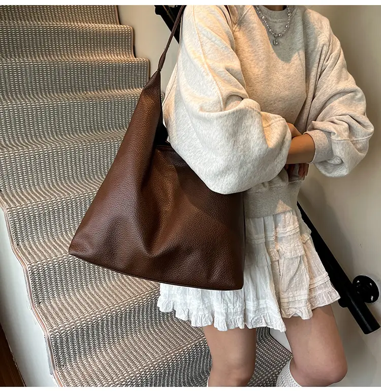 2025 Women's Beige Textured Shoulder Bag with Matching Tote — feature 39