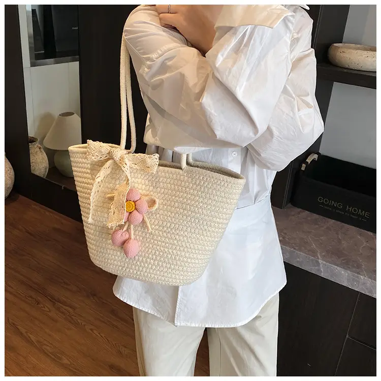 Women Straw Tote Bag Large Capacity Beach Travel Luggage — feature 7