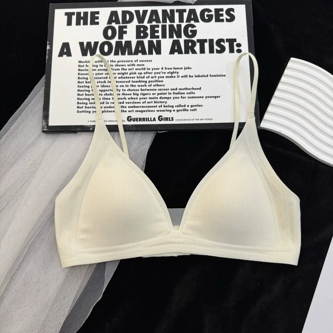 Fengzhixin Original French Deep V Triangle Cup Intimates Without Rims Beautiful Back Seamless Push-Up Summer Thin Bra — feature 10