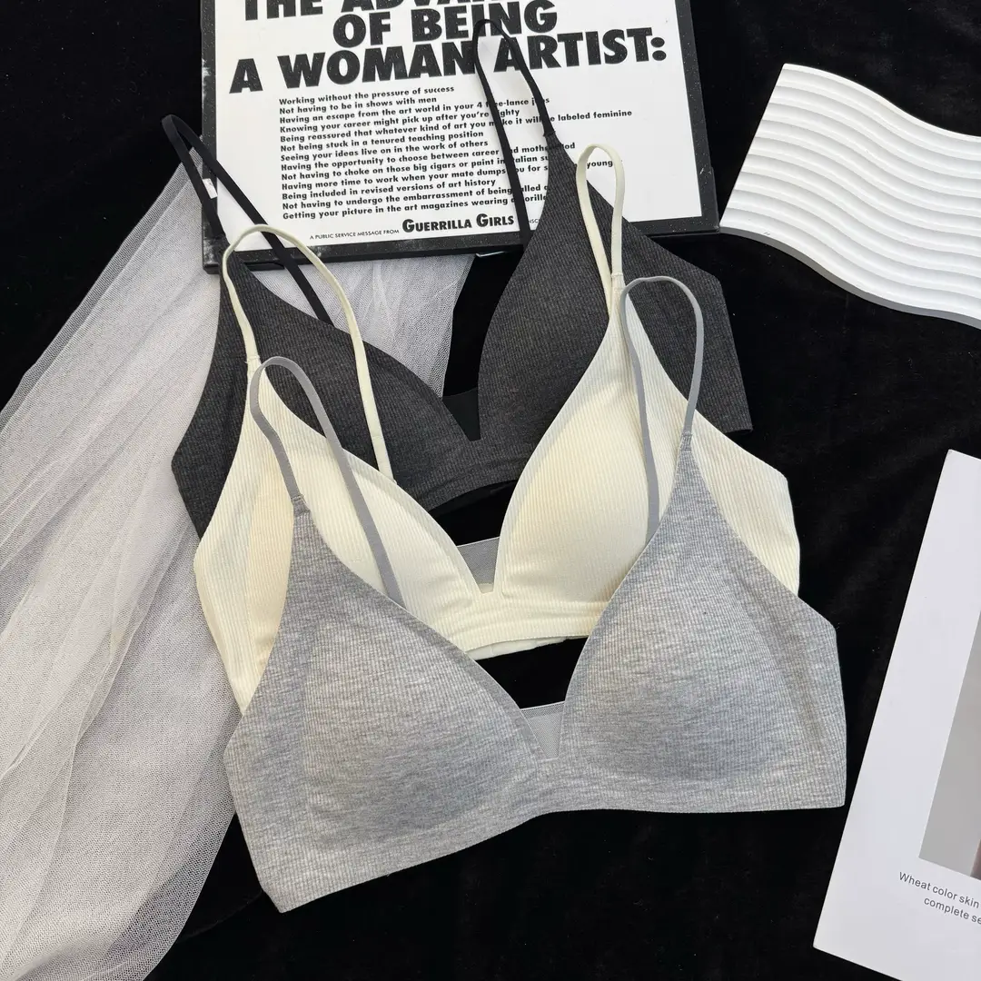 Fengzhixin Original French Deep V Triangle Cup Intimates Without Rims Beautiful Back Seamless Push-Up Summer Thin Bra — feature 2