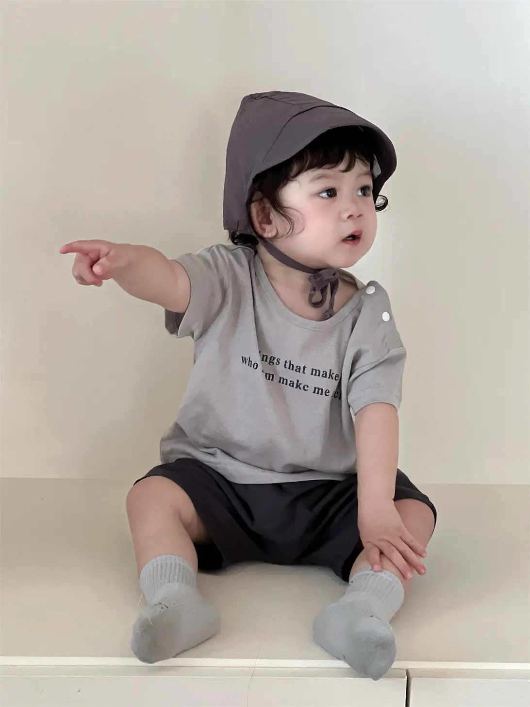 Kids Summer T-Shirt Shorts Set Gray Black 2025 — feature 12
