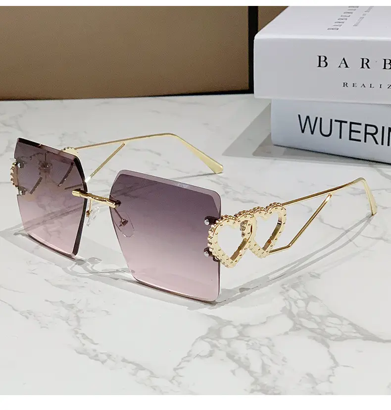 Heart Personalized Sunglasses Anti-UV Big Face Cut — feature 7