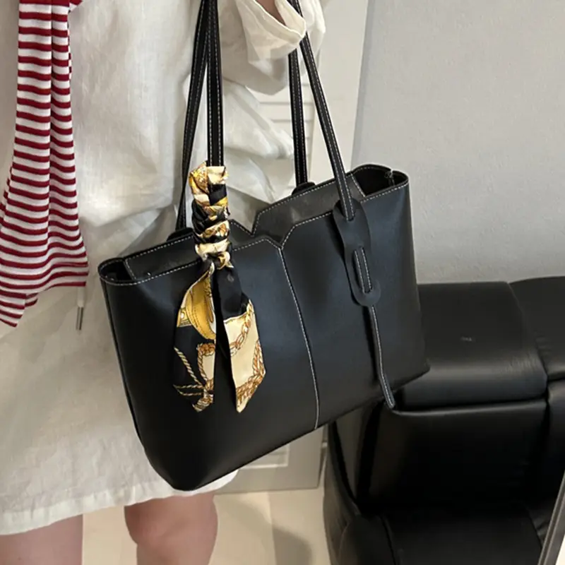 Black Luxury Shoulder Bag with Gold Embroidery - Image 6