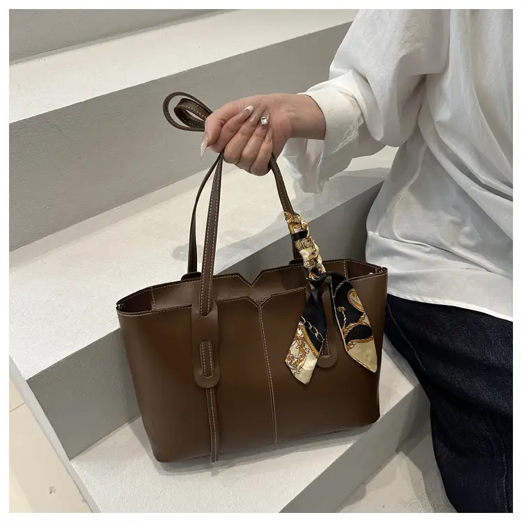 Black Luxury Shoulder Bag with Gold Embroidery — feature 22