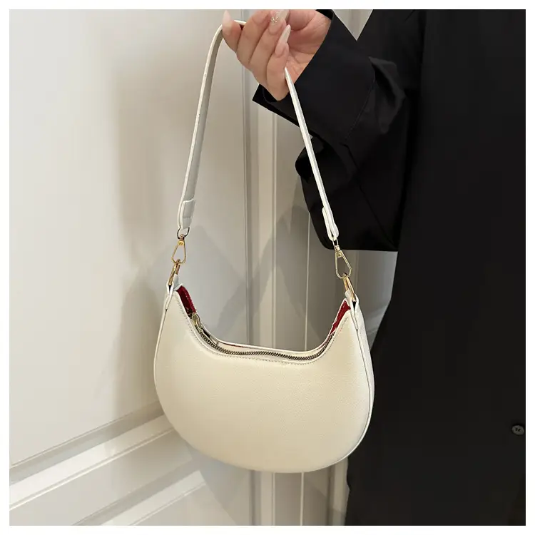 Crescent Shoulder Bag Brown Leather New Fashion — feature 16
