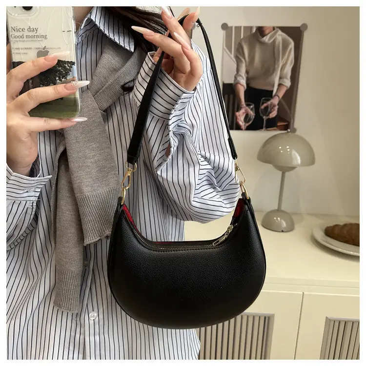 Crescent Shoulder Bag Brown Leather New Fashion — feature 23