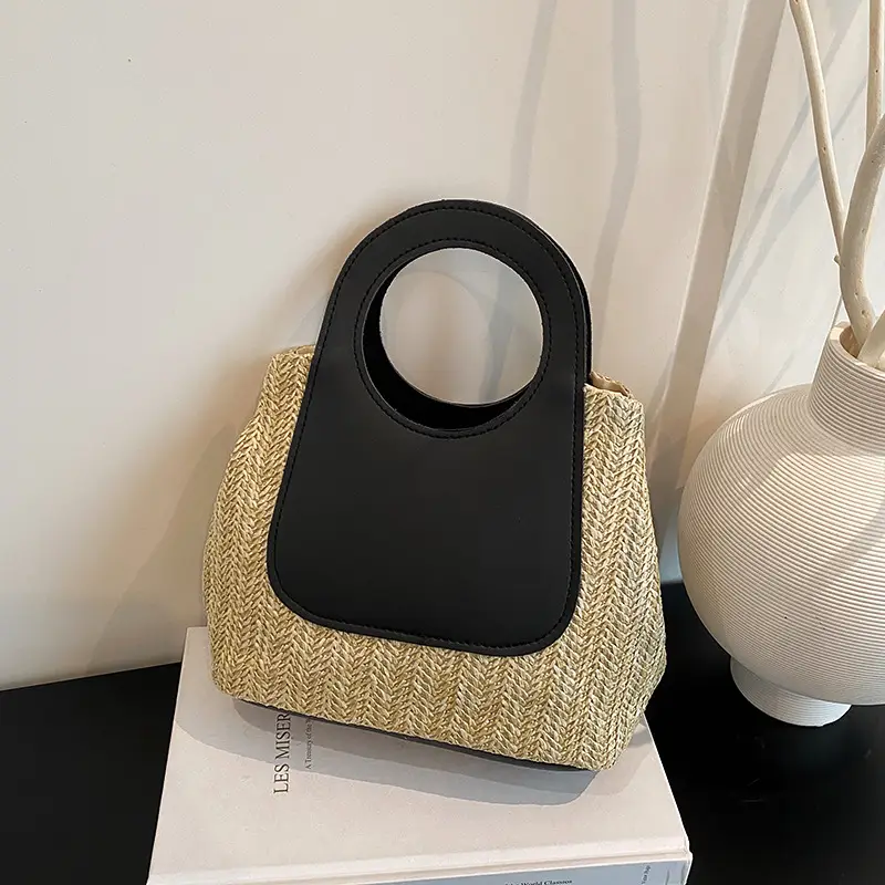 Spliced Straw Bag Large Capacity Shoulder Tote Wholesale - Image 4