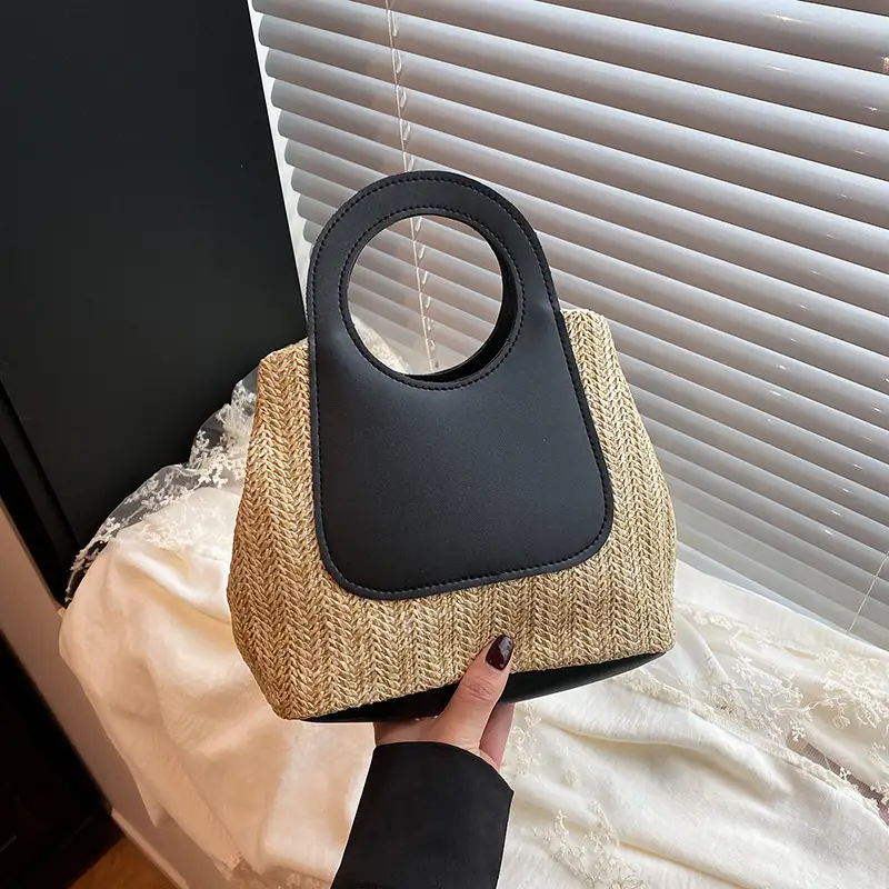 Spliced Straw Bag Large Capacity Shoulder Tote Wholesale — feature 21