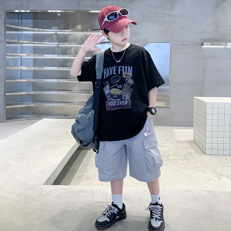 Summer Boys T-Shirt Shorts Set White Tooling Shorts — feature 4