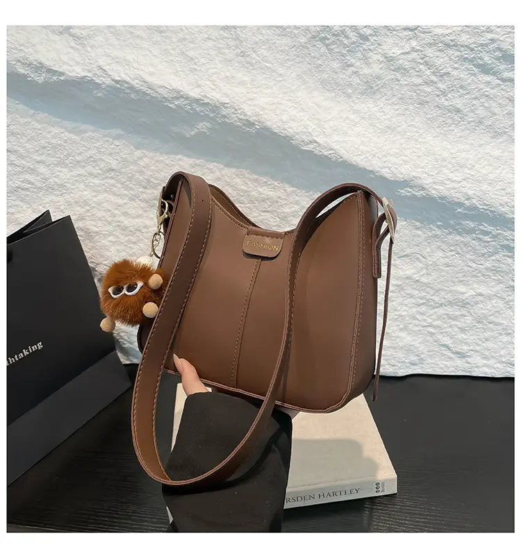 Beige Textured Crossbody Bag for Women 2025 — feature 21