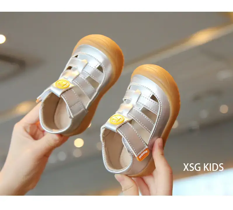 Women's White Velvet Toddler Sandals 1-3Yrs — feature 19