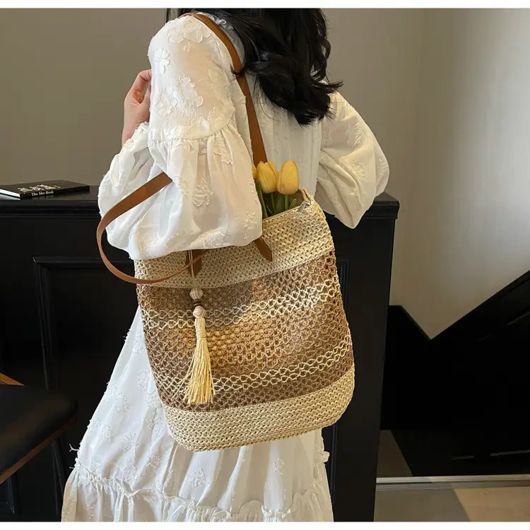 2025 Spring Niche Design Single Shoulder Crossbody Bag — feature 14