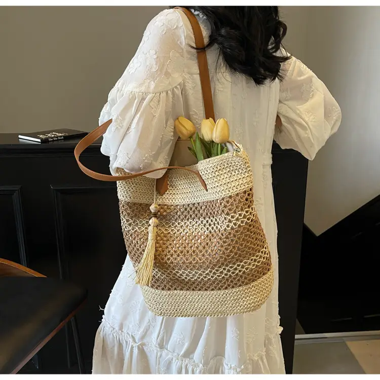 2025 Spring Niche Design Single Shoulder Crossbody Bag — feature 16