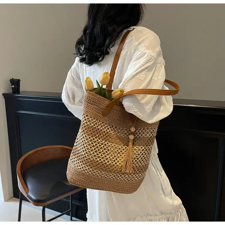 2025 Spring Niche Design Single Shoulder Crossbody Bag — feature 6