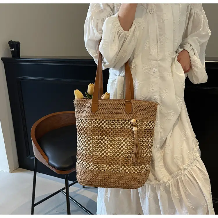 2025 Spring Niche Design Single Shoulder Crossbody Bag — feature 7
