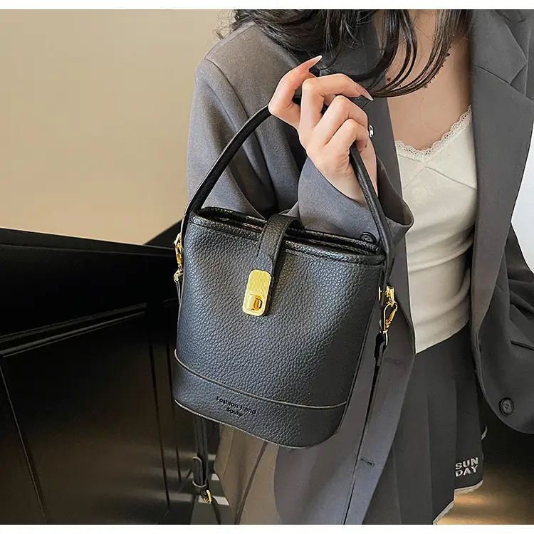 Pink Beige Crossbody Bag for Women 2025 — feature 19