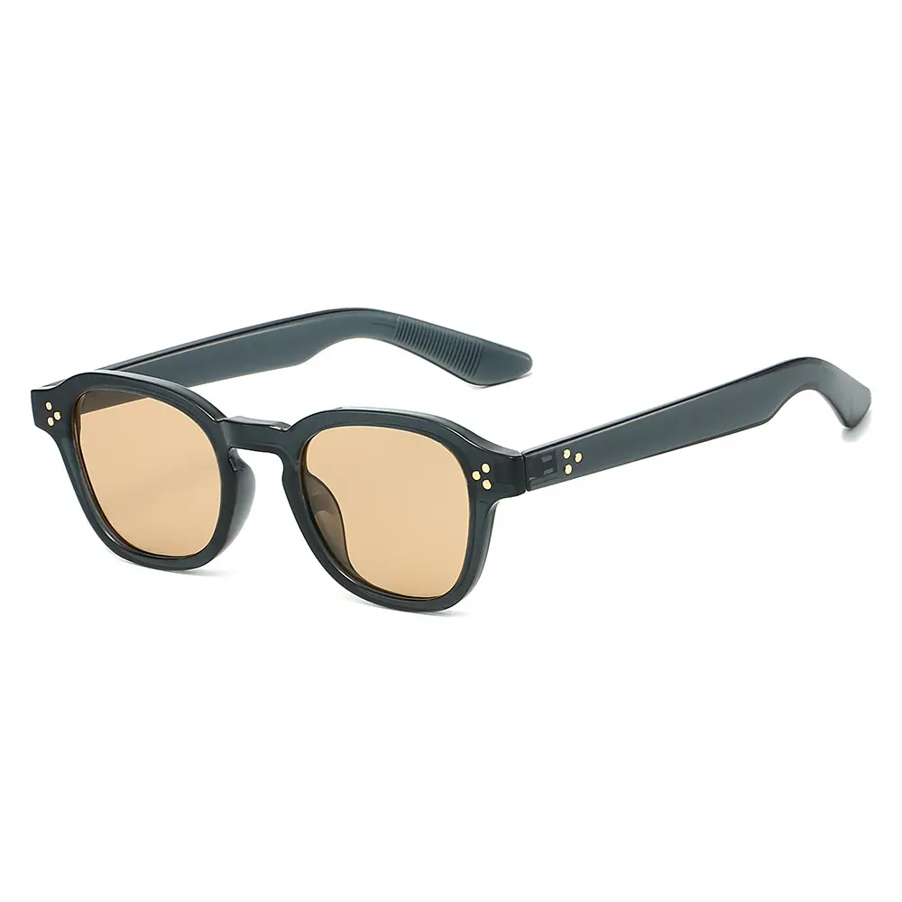 Women Retro Tortoiseshell Sunglasses Anti-UV Black - Image 2