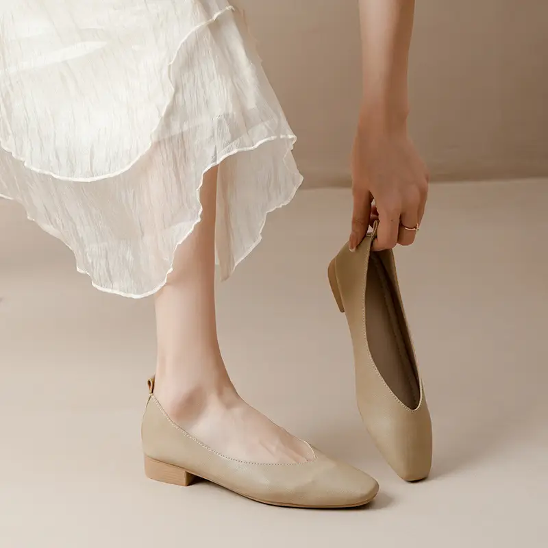 Soft Leather Mom Shoes for Women, Soft Leather Flat Shoes, Spring New Style, Versatile Soft Sole Comfortable Granny Shoes, Women's Shallow Work Shoes