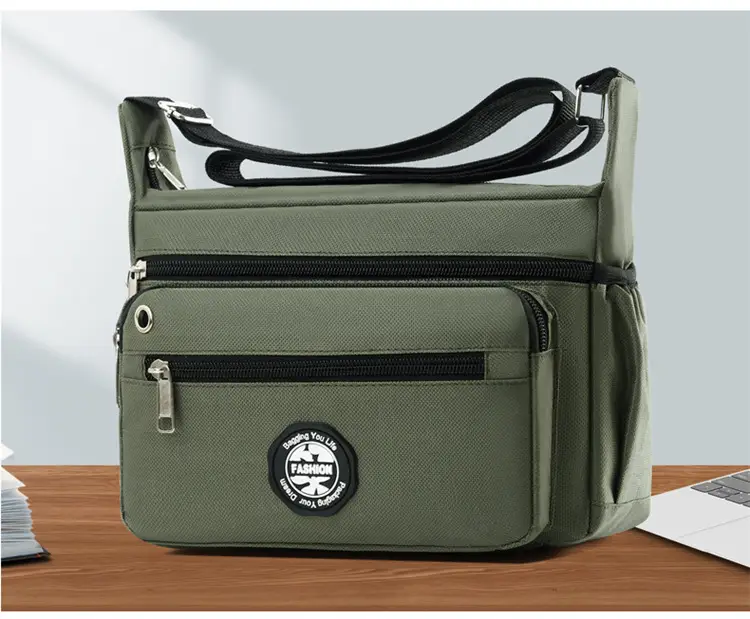 Men's Large Capacity Shoulder Bag Green — feature 9
