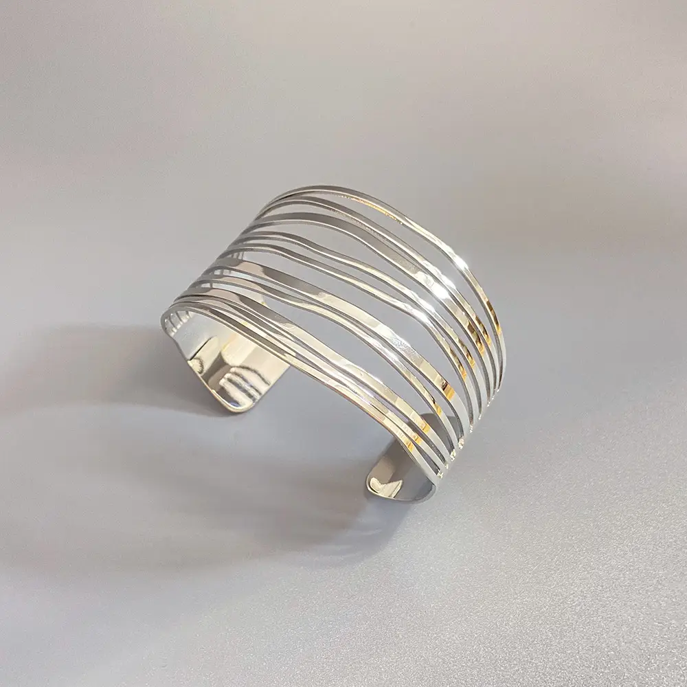 European and American Exaggerated Gold Wide-Brimmed Fashion Geometric Stripe Open Bracelet, High-End Glossy Surface Wristband Arm Band — feature 14
