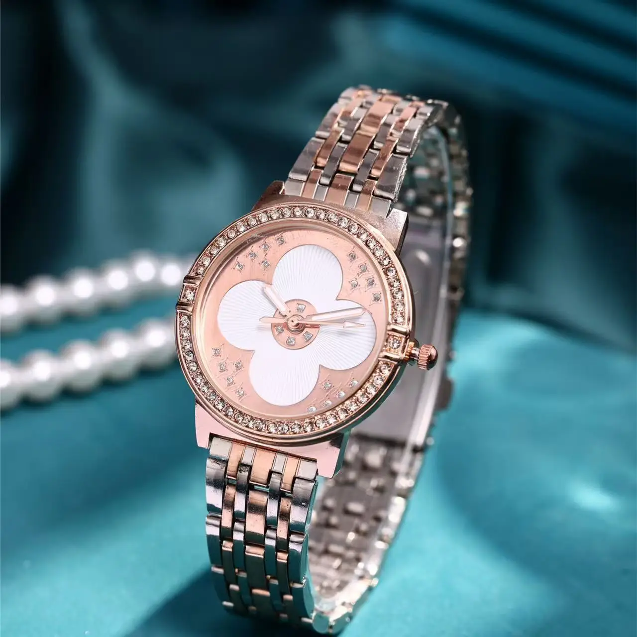 Women's Rose Gold Rhinestone Quartz Watch with Pearl Strap