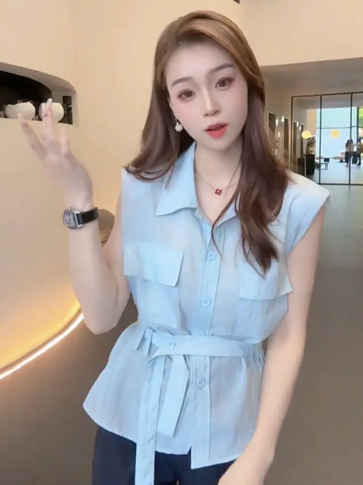 Black Belted Shirt with White Pants for Women — feature 14