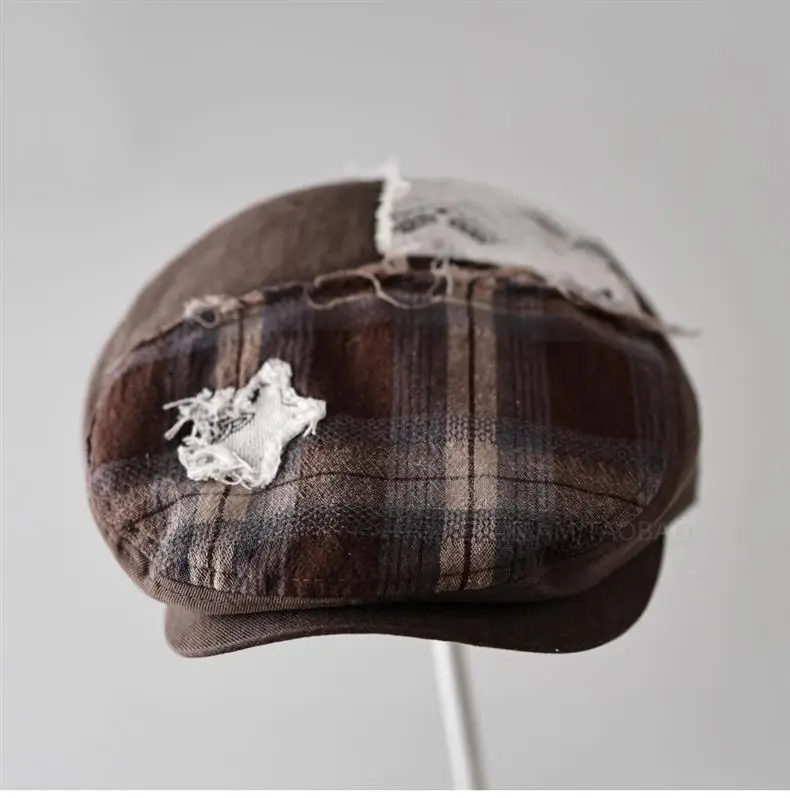 Women Retro Distressed Plaid Sunshade Cap — feature 1
