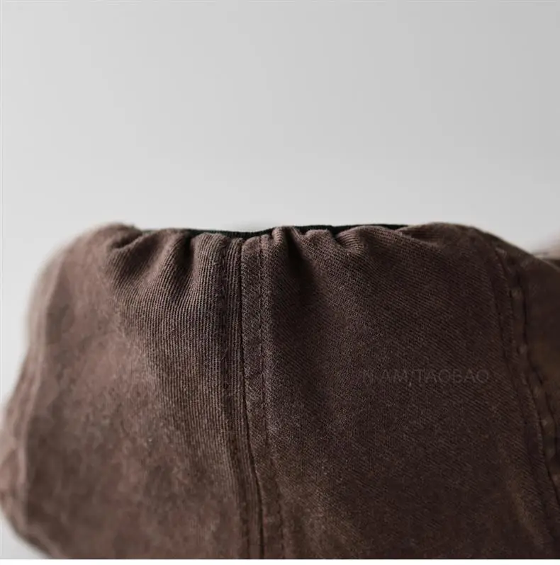 Women Retro Distressed Plaid Sunshade Cap — feature 6
