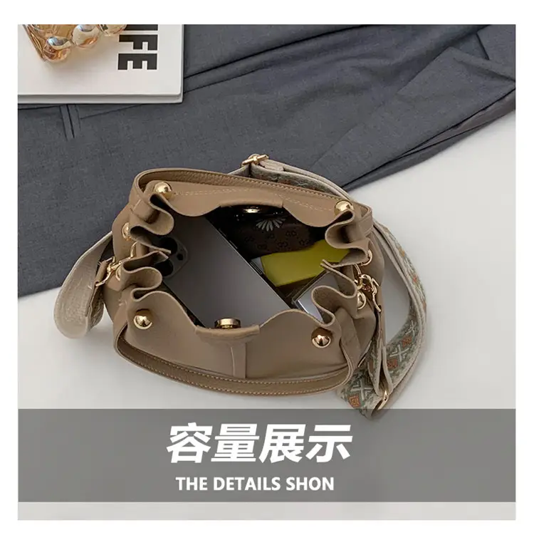 Black Korean Textured Shoulder Bag for Women — feature 10