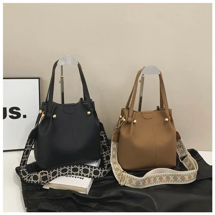 Black Korean Textured Shoulder Bag for Women — feature 28