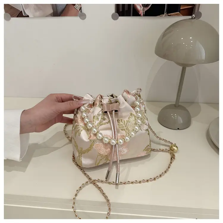 Pearl Embroidered Hand-Carrying Bag for Women — feature 13