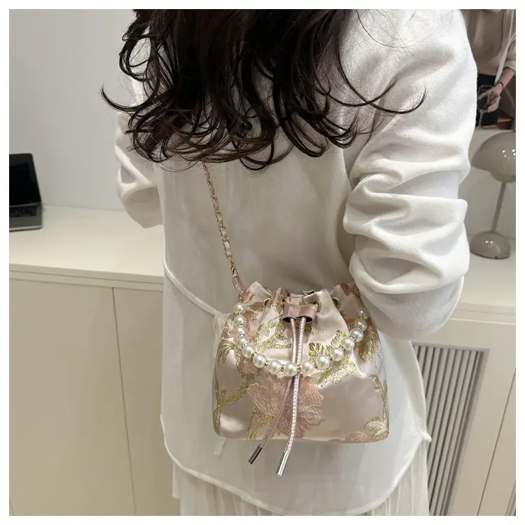 Pearl Embroidered Hand-Carrying Bag for Women — feature 16