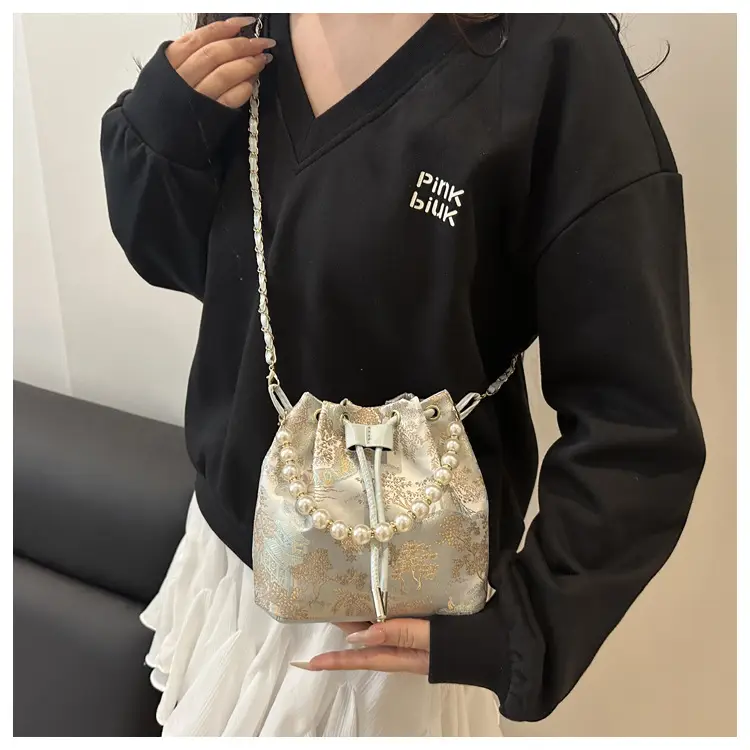 Pearl Embroidered Hand-Carrying Bag for Women — feature 19