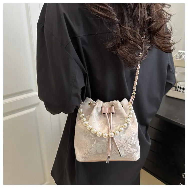 Pearl Embroidered Hand-Carrying Bag for Women — feature 23