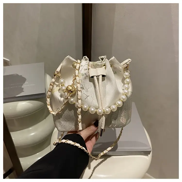 Pearl Embroidered Hand-Carrying Bag for Women — feature 28