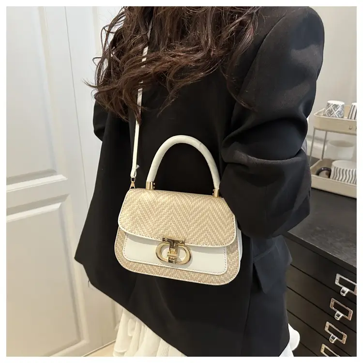 2025 New High-End Beige White Embroidered Shoulder Bag — feature 18