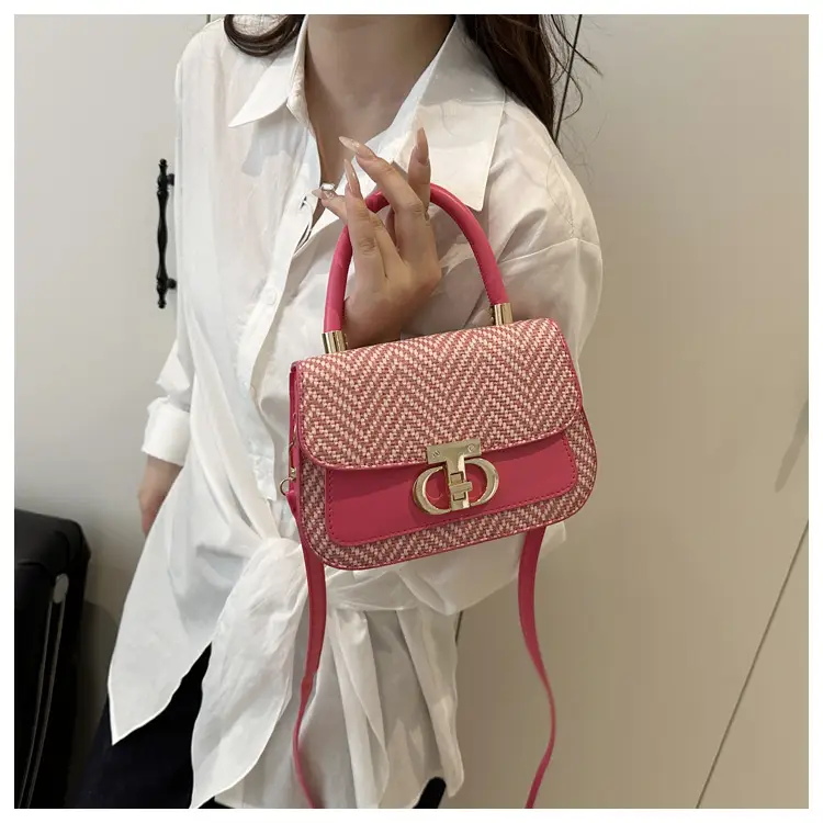 2025 New High-End Beige White Embroidered Shoulder Bag — feature 30
