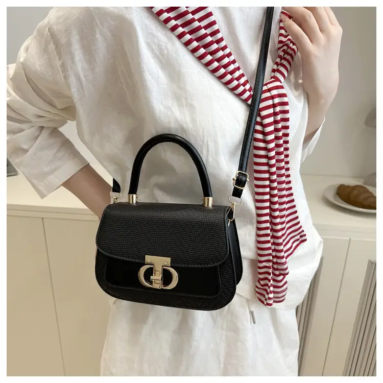 2025 New High-End Beige White Embroidered Shoulder Bag — feature 33