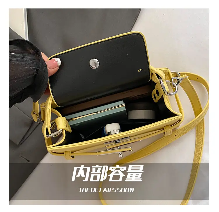 Red Korean Style Shoulder Bag for Women 2026 — feature 12