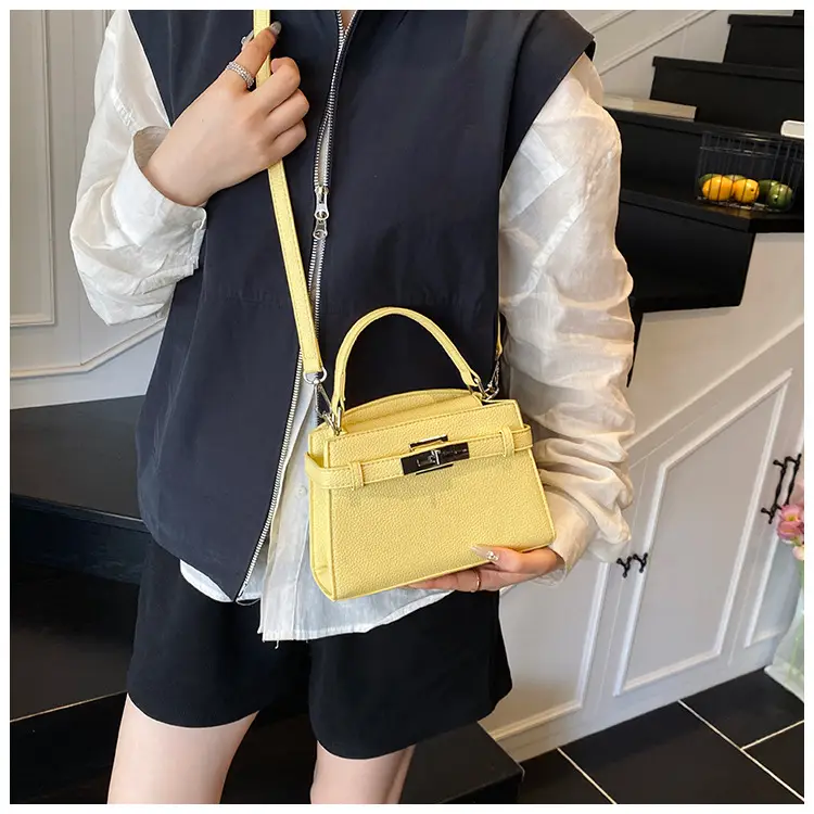 Red Korean Style Shoulder Bag for Women 2026 — feature 20