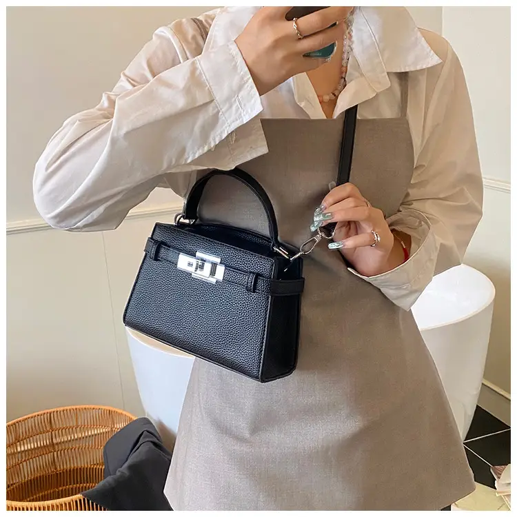 Red Korean Style Shoulder Bag for Women 2026 — feature 38