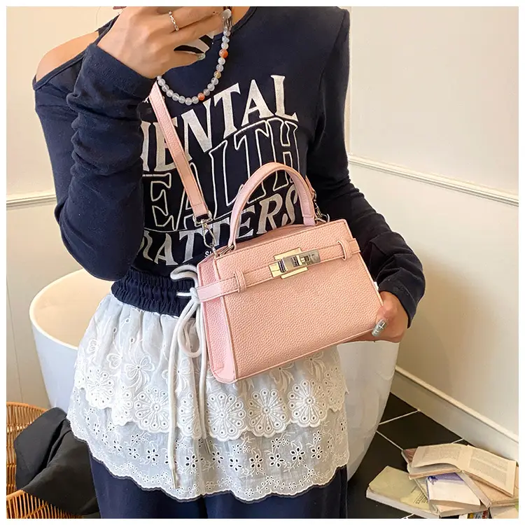 Red Korean Style Shoulder Bag for Women 2026 — feature 42