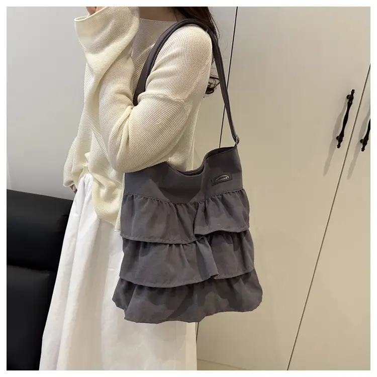 2025 Spring Ruffled Shoulder Tote Bag Women New Large Capacity — feature 14